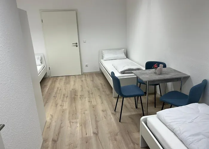 Goldstar Hannover Гостевой дом 3*