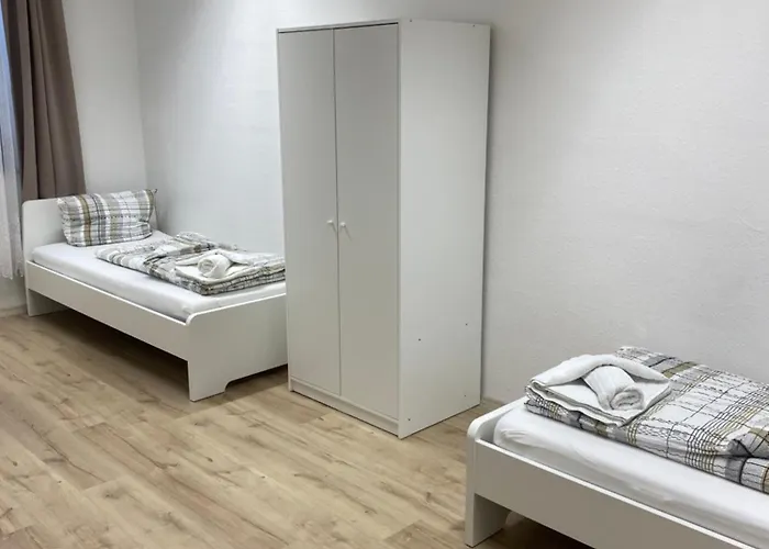 Goldstar Hannover 3*